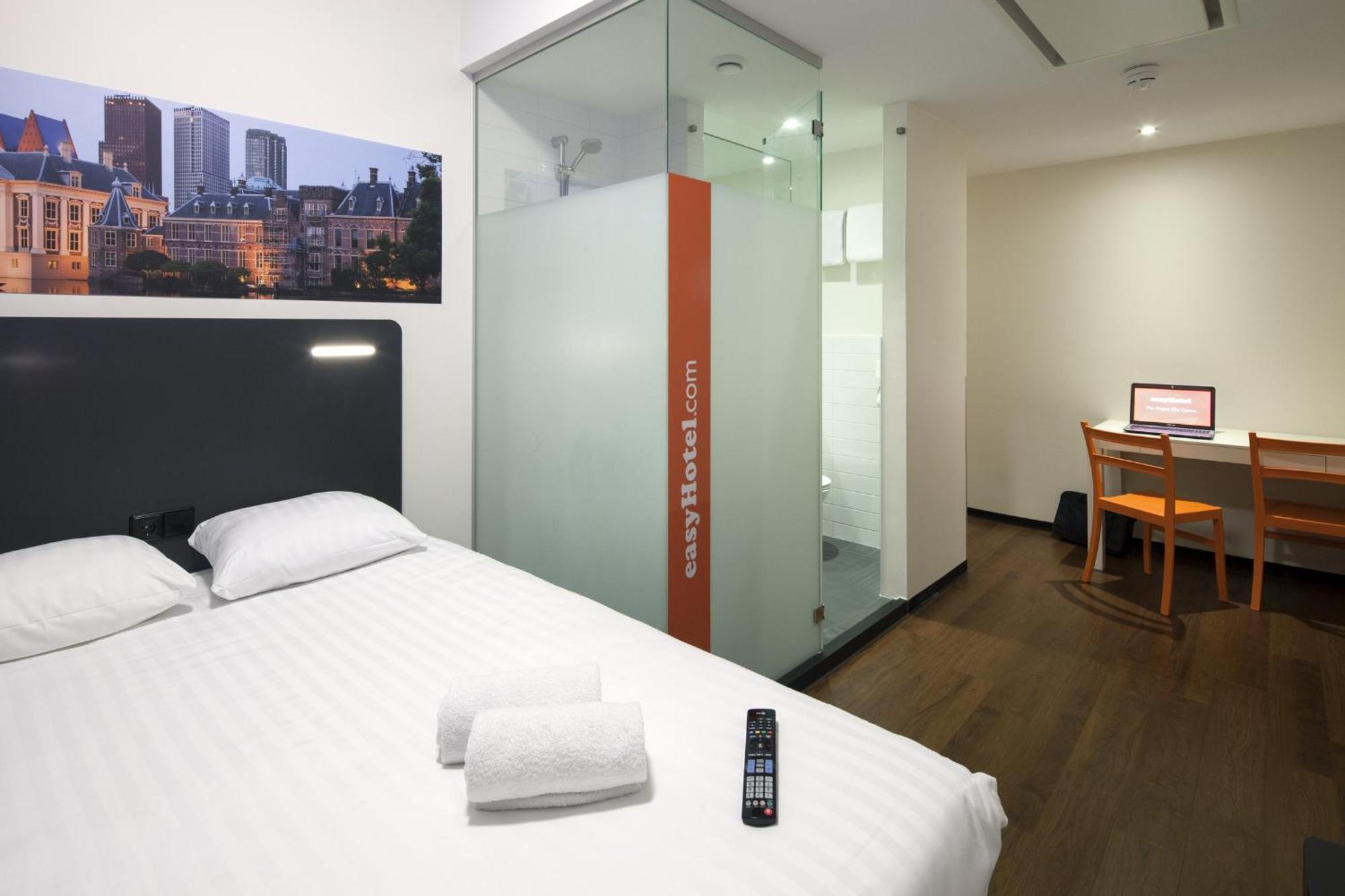 Easyhotel Centre