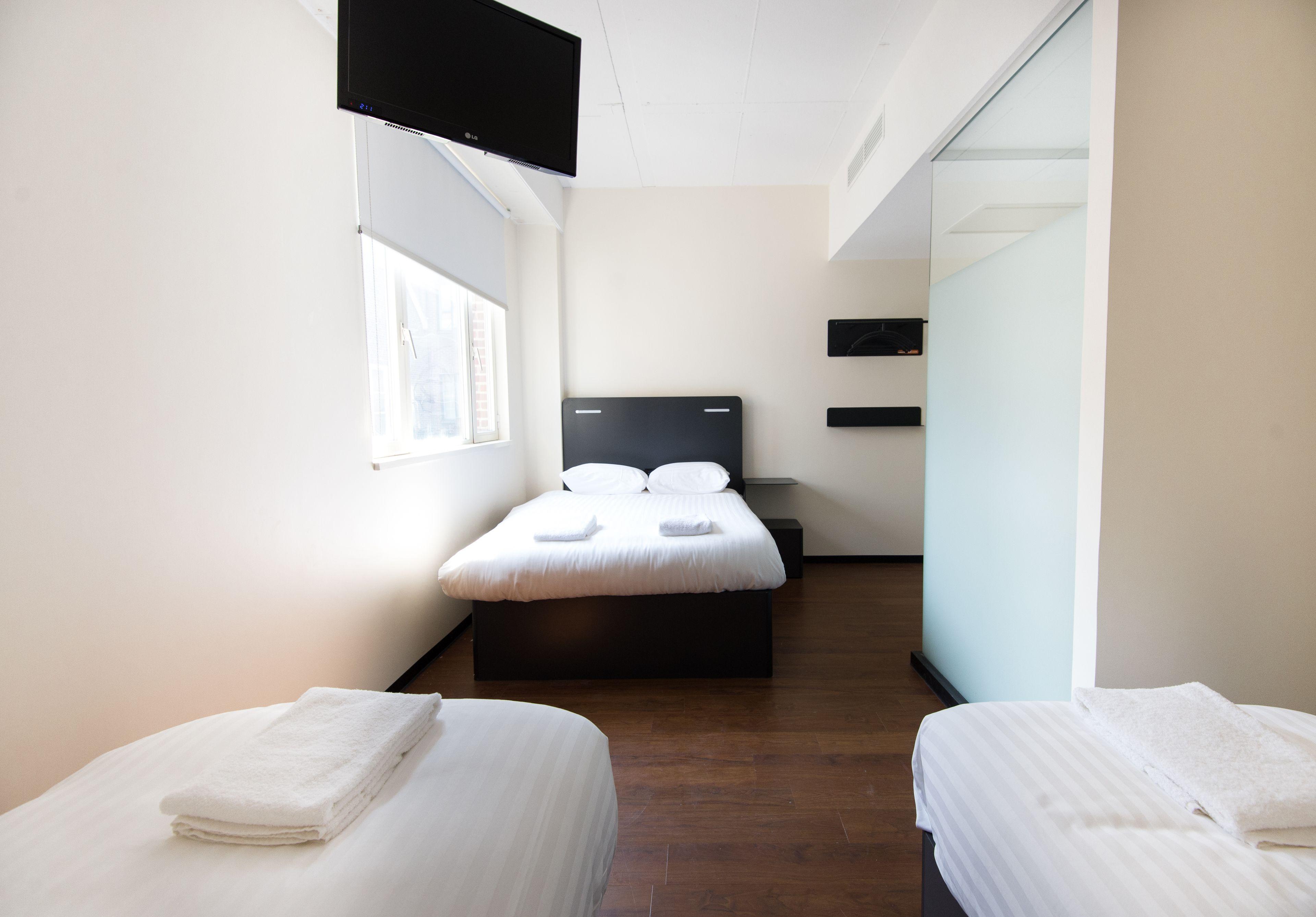 Easyhotel Centre Hotel 2*