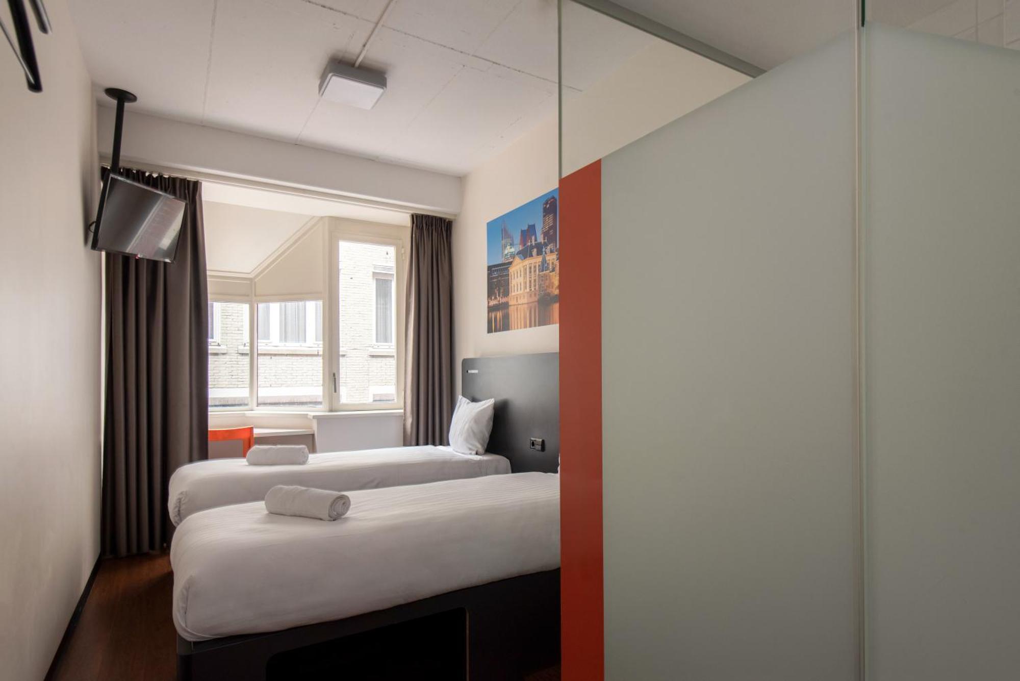 Hotel Easyhotel Centre 2*