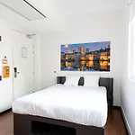 Easyhotel The Hague City Centre