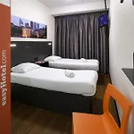 Easyhotel The Hague City Centre