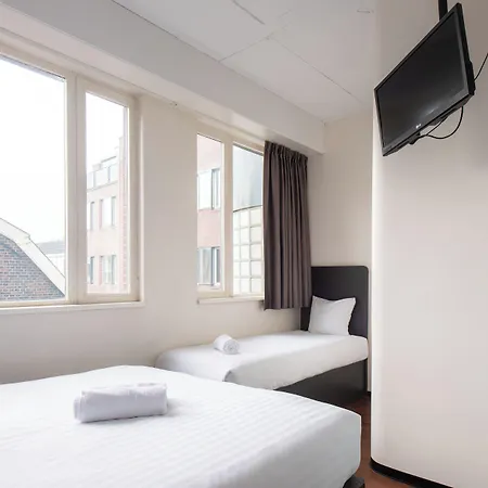 Easyhotel Centre 2* Den Haag