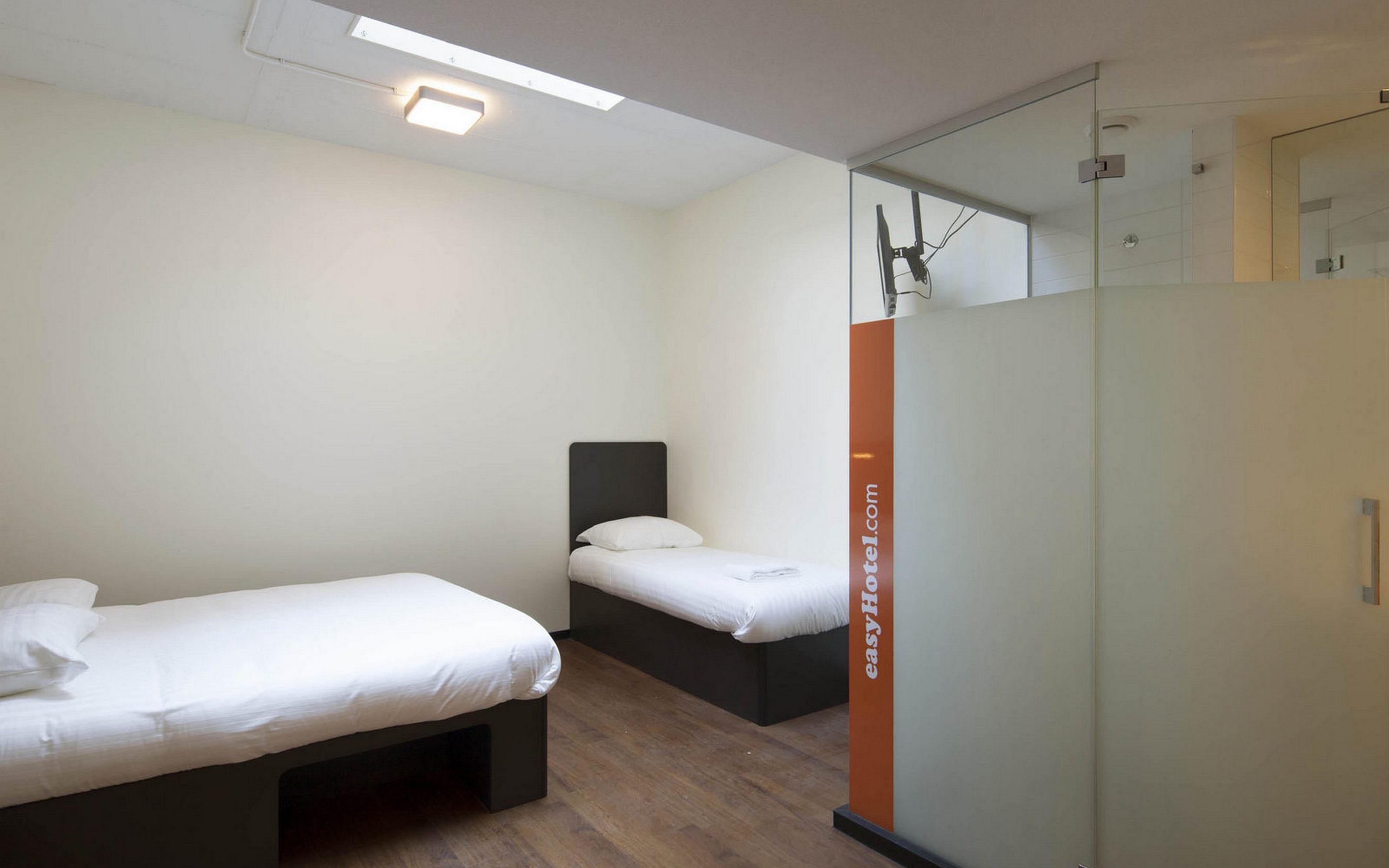 Easyhotel Centre 2* The Hague