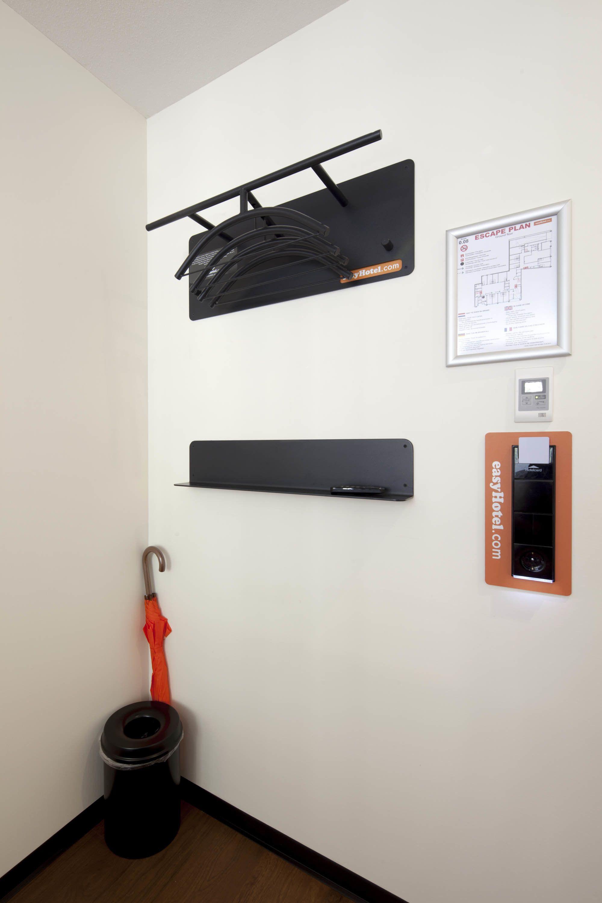 Easyhotel Centre Hotel 2*