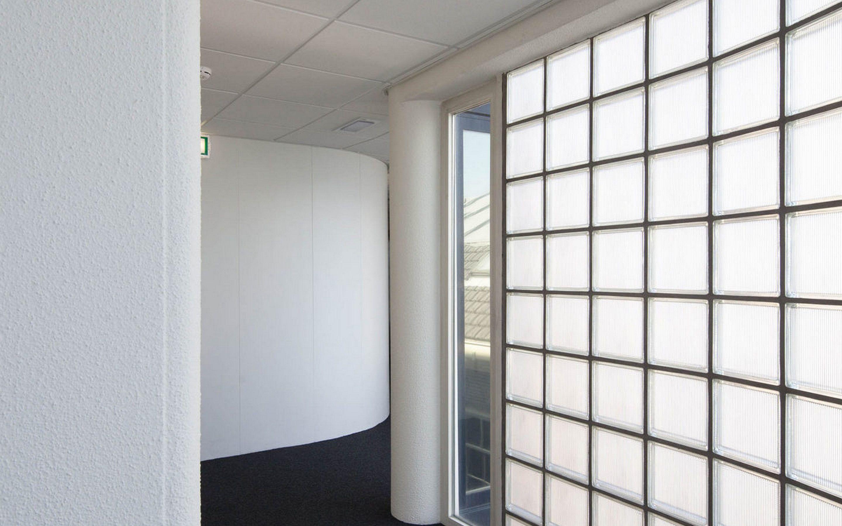 Easyhotel Centre Hotel 2*