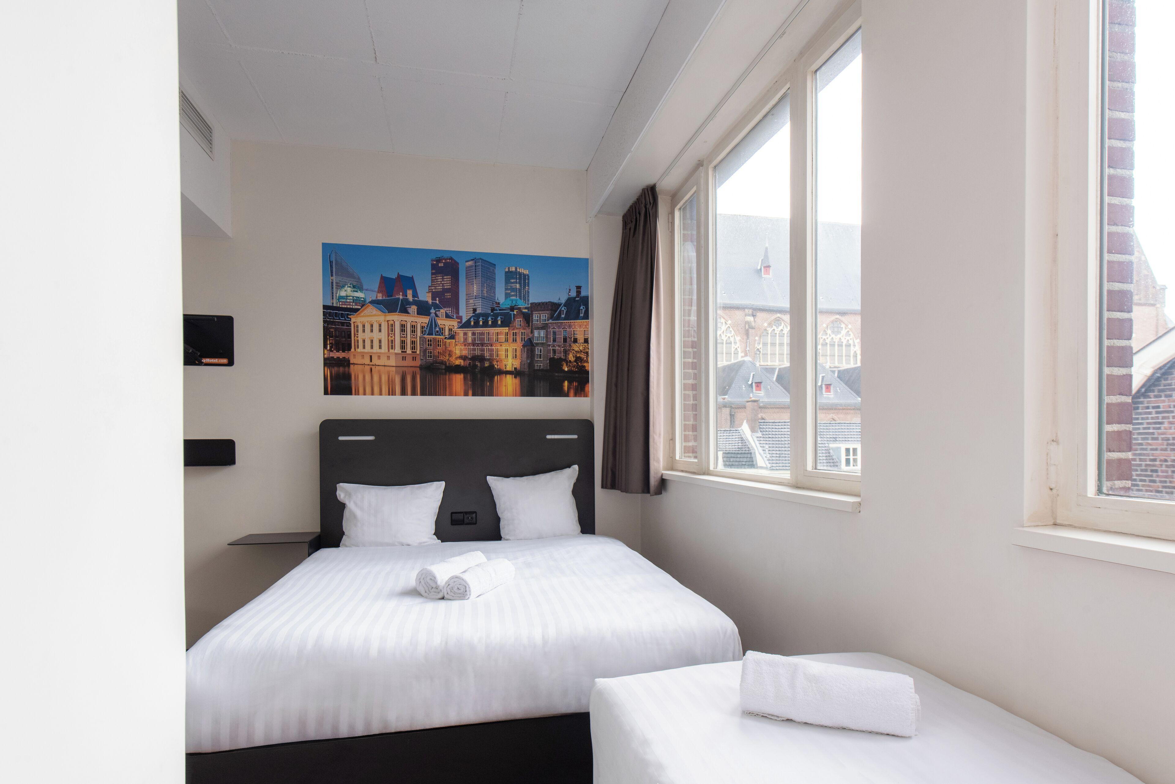Hotel Easyhotel Centre 2*